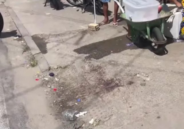 Duas pessoas ficam feridas após tiroteio em ônibus, em Maceió