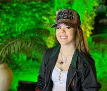 Japinha Conde diz que o fato de ser uma asiática cantando forró atraiu os fãs