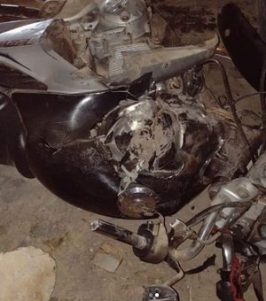 Motociclista morre após ser atropelado por caminhão de cana em Atalaia