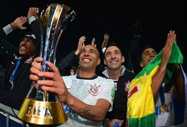 Corinthians pode ter taça do Mundial de 2012 penhorada por dívida