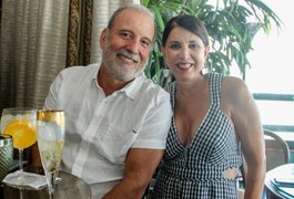 Bilionário nordestino é encontrado morto ao lado da esposa em condomínio fechado