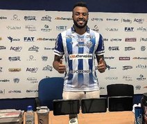 Cassiano acerta rescisão de contrato com o CSA