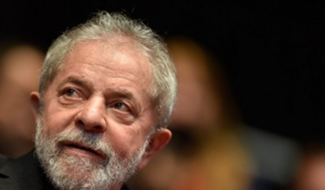 Lula tem 34%, Bolsonaro, 17% e Marina, 9%, aponta pesquisa Datafolha para 2018