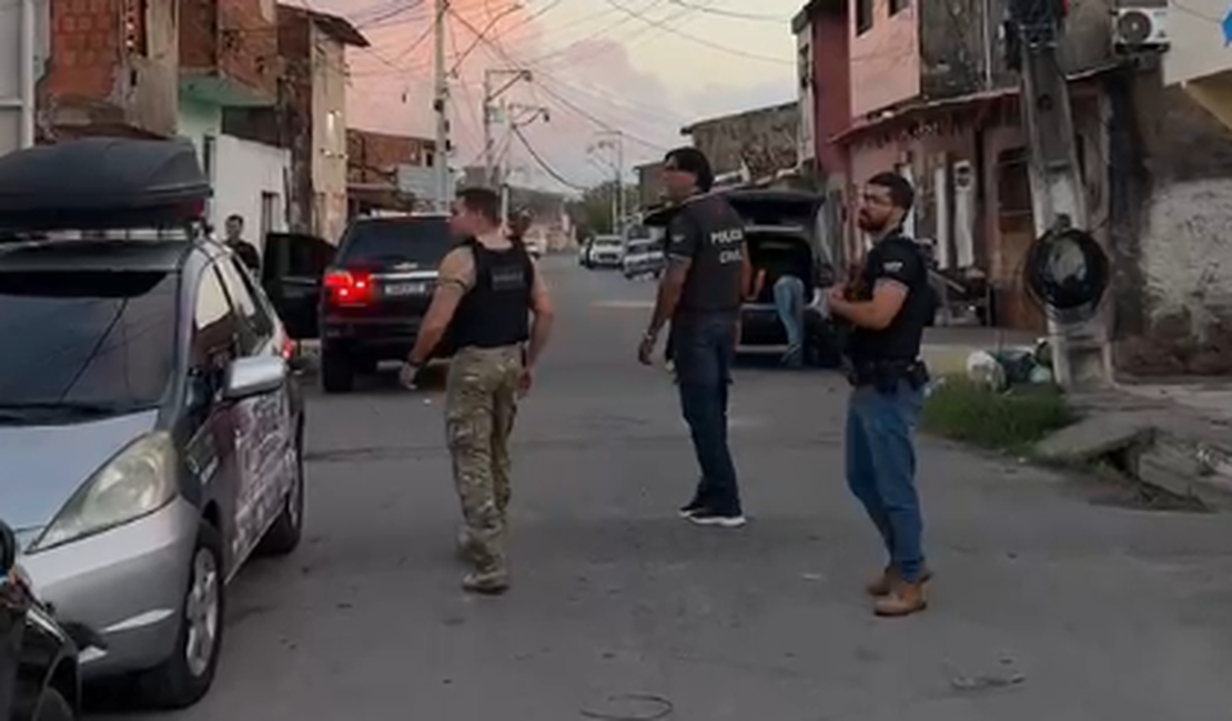 Operação Rubra prende seis integrantes de organização criminosa ligada ao Comando Vermelho