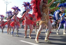 Com a presença de estudantes, desfile comemora 207 Anos da Emancipação Política de Alagoas