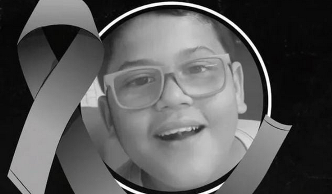 Adolescente morre após se engasgar enquanto comia em Mar Vermelho