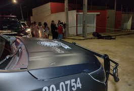 Vídeo. Entregador é assassinado após pedido de pizza em Arapiraca; crime foi flagrado por câmera de segurança