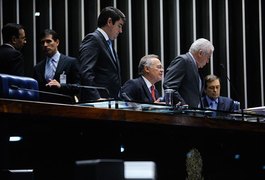 Renan admite votação do Impeachment de Dilma no final de agosto