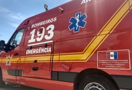 Homem sofre descarga elétrica ao desligar o transformador de geladeira