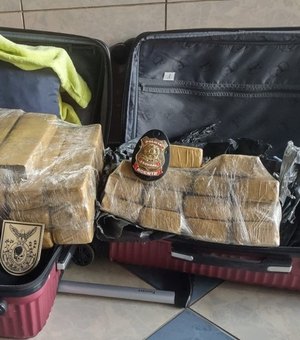Passageira é presa com 22 kg de maconha em bagagem no Aeroporto Zumbi dos Palmares