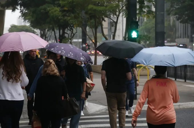 Três pessoas morrem em decorrência da chuva em SP