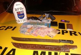 BPRv prende quatro suspeitos e apreende armas de fogo na AL-220, em Arapiraca
