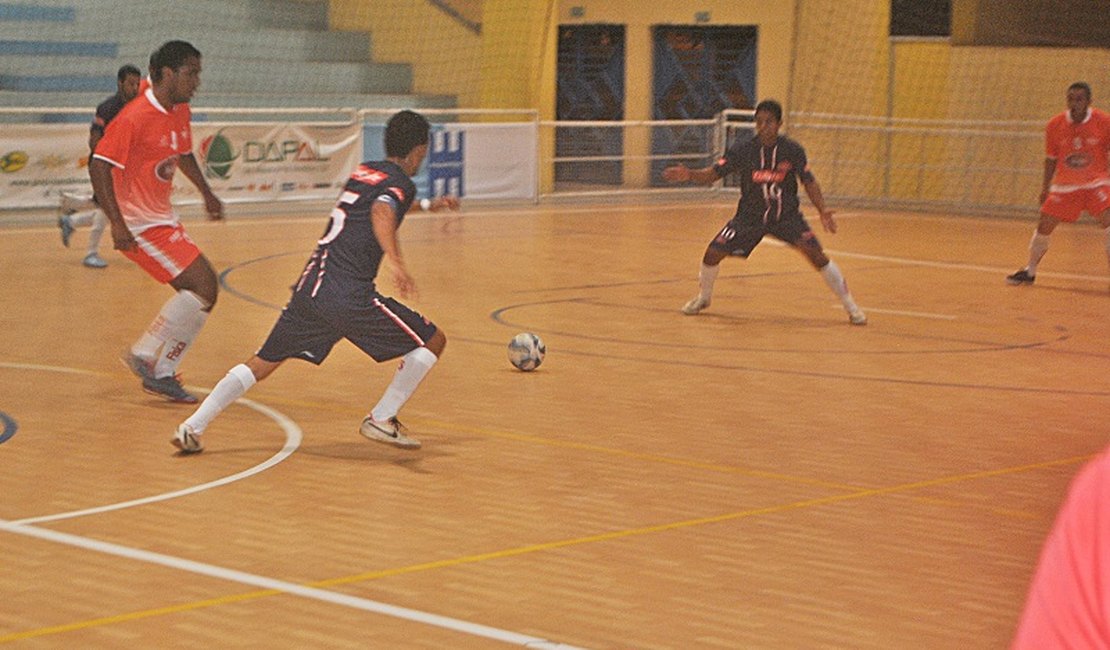 5ª Copa de Futsal entra na quarta rodada nesta segunda-feira (21)