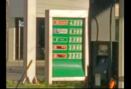 Posto de combustíveis  em Arapiraca é autuado por cobrar R$ 5 reais pela gasolina