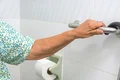 Idosa de 83 anos morre após sofrer queda no banheiro de casa em Arapiraca