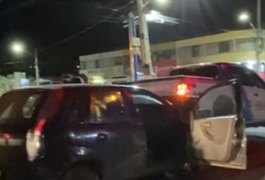 Colisão entre carro e caminhonete da Prefeitura de Delmiro Gouveia deixa idoso ferido no Sertão de Alagoas