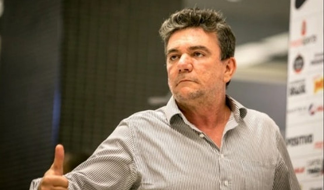 Andrés Sanchez pede licença da presidência do Corinthians