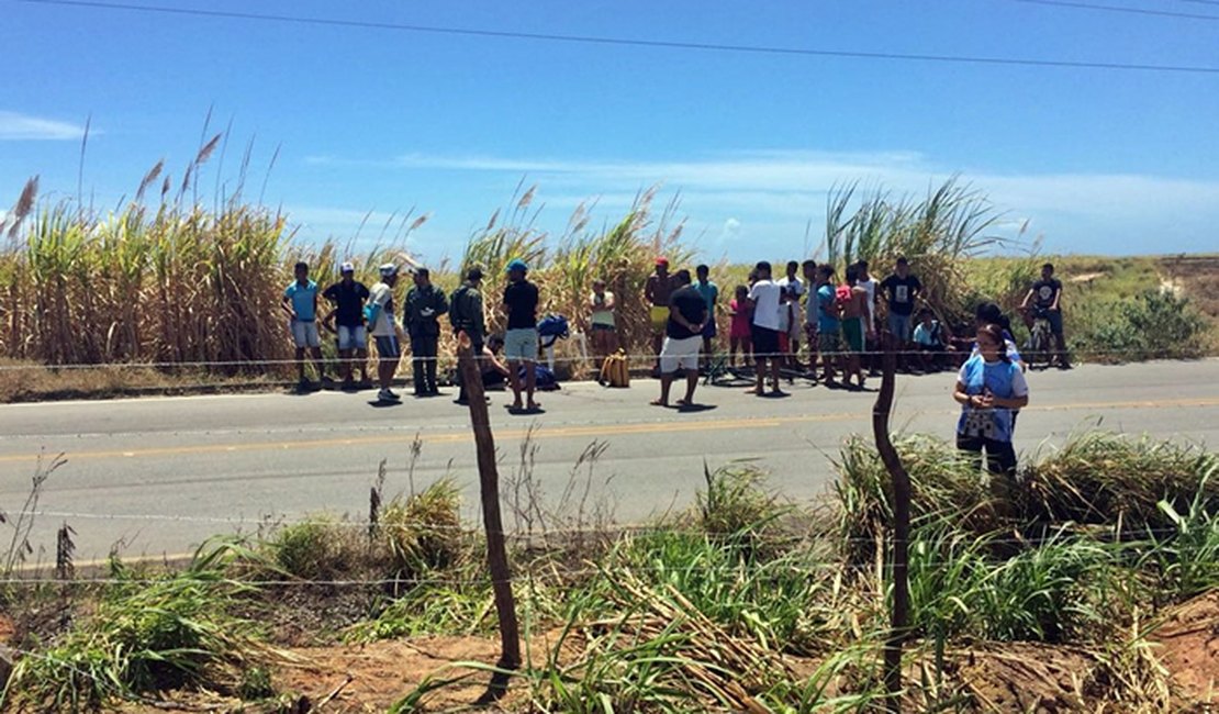 Ciclista morre atropelado na Praia do Gunga, Litoral Sul de Alagoas