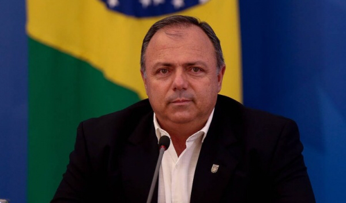 Bolsonaro e Pazuello apresentam nesta quarta plano nacional de imunização