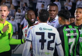 Jogador do América-MG é preso em flagrante após injúria racial na Série B