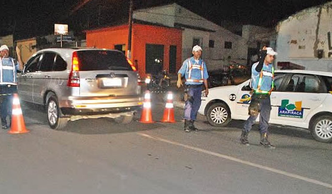 SMTT testa redutores de velocidade no Bosque das Arapiracas