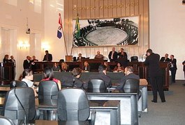 Deputados de AL votam último veto pendente e destrancam pauta na ALE