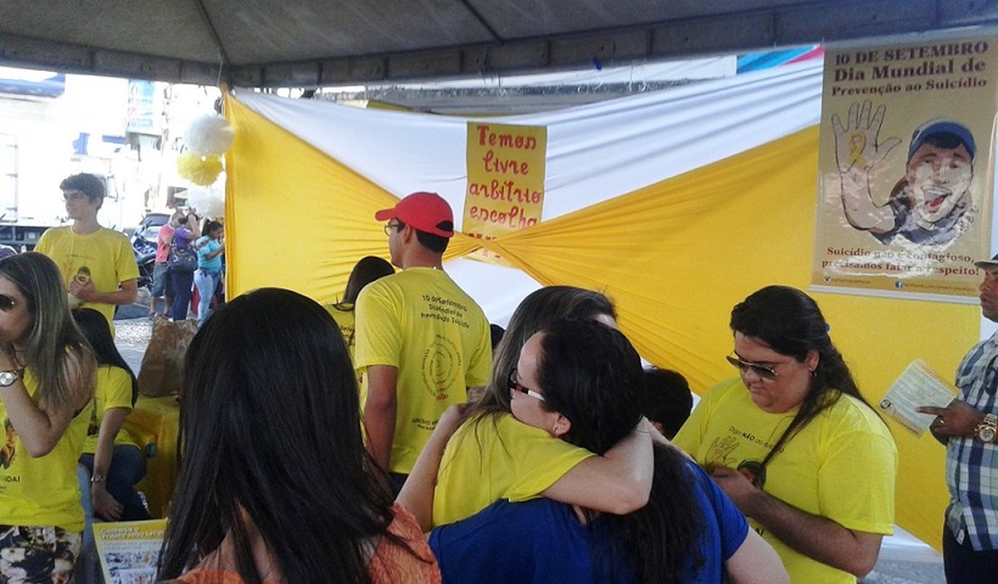 [VIDEO] Jovens de Arapiraca realizam ação para marcar o Dia Mundial de Prevenção ao Suicídio