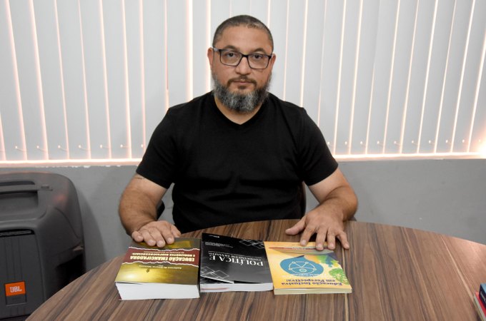 Policial penal que atua em AL vira referência em análise da educação prisional