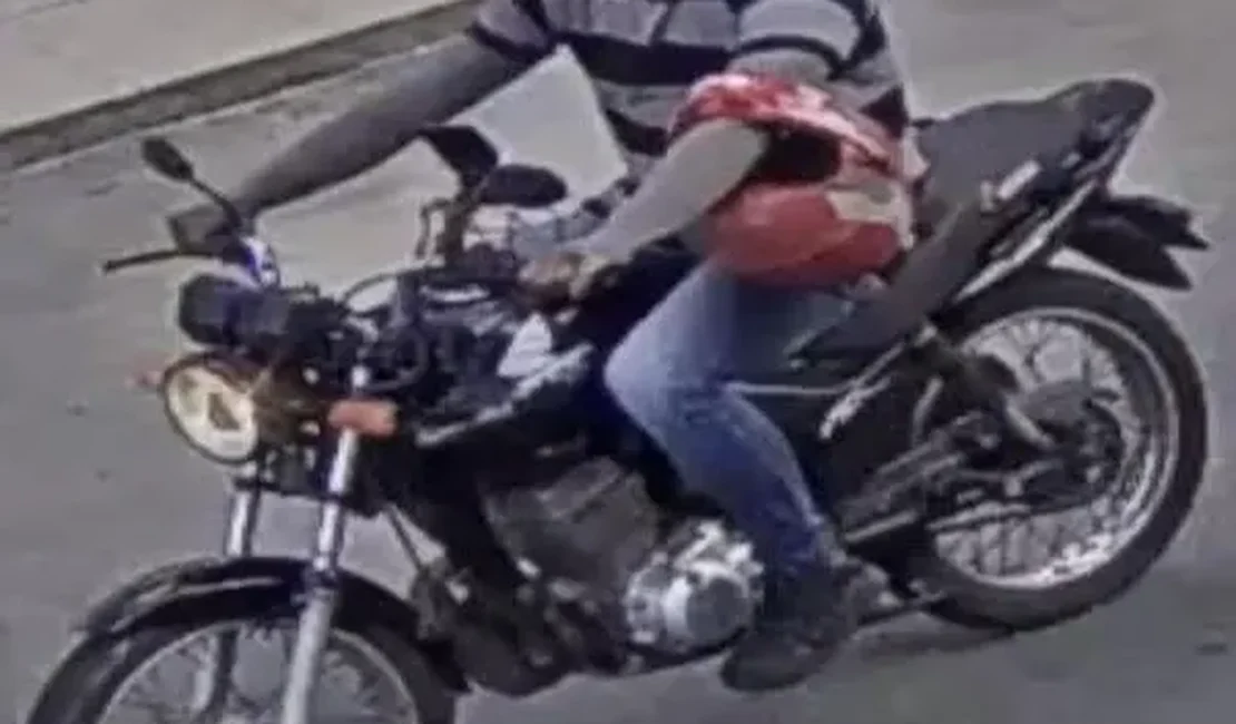 Polícia Civil divulga imagens de motociclista que atirou e matou condutor em Maceió