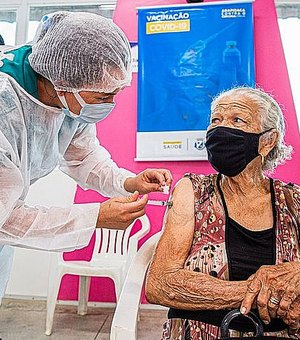 Primeira dose de vacinação contra a covid-19 está suspensa em Arapiraca