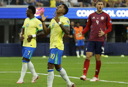 Brasil joga mal e fica só no empate diante da Costa Rica pela Copa América