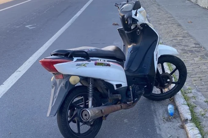 BPTran prende homem com maconha e moto roubada e adulterada em Maceió