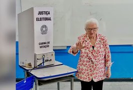Luiza Erundina, aos 91 anos, desbanca Eduardo Suplicy e se torna a deputada eleita mais velha da Alesp