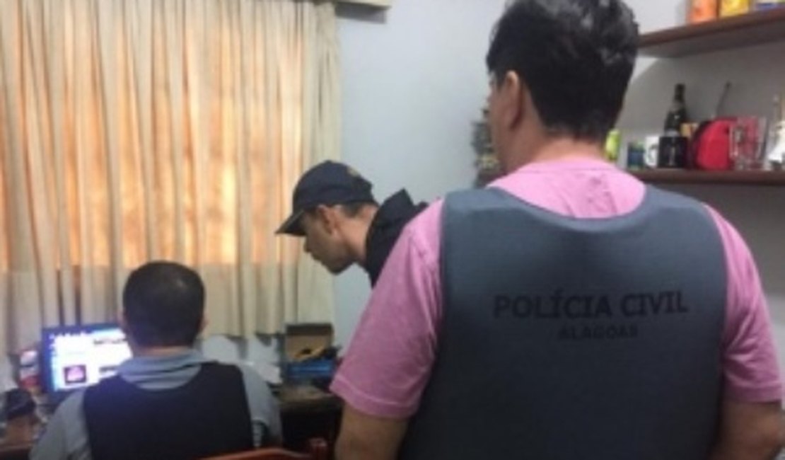 Suspeitos de pornografia infantil pagam fiança e são soltos pela polícia em Maceió
