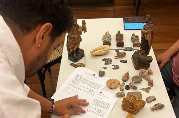 Peças sacras furtadas há 20 anos são devolvidas à Arquidiocese do Rio
