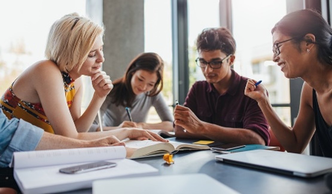 Enem 2020: estudantes serão consultados sobre o adiamento do exame