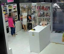 Mulher furta vibrador de R$ 965 em sexy shop de Maceió