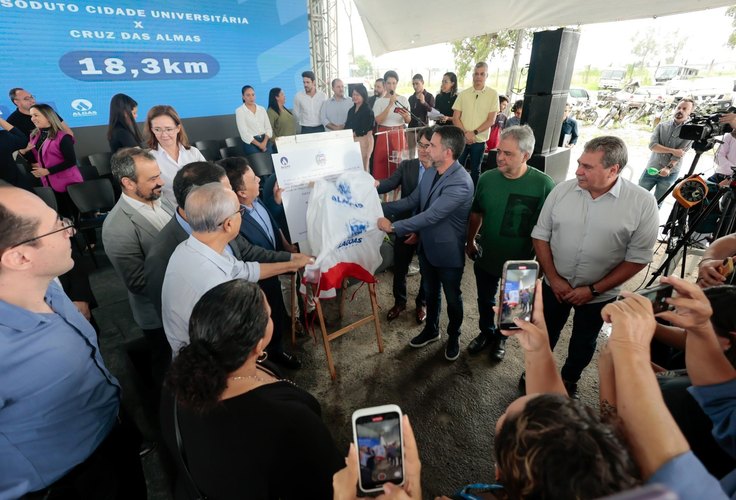Governo de Alagoas e Algás inauguram 18 km de gasodutos entre a Cidade Universitária e Cruz das Almas, em Maceió