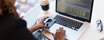 Profissões em alta para 2027: veja cargos com salários de até R$ 93,5 mil