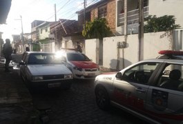 Operação cumpre mandados contra suspeitos de tráfico de drogas na capital