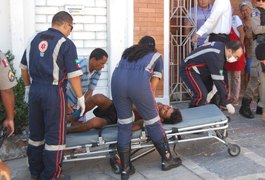 Morador de rua é esfaqueado durante discussão no Centro de Maceió