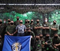 Suposta edição em foto simula máscaras em oficiais; órgão do Exército apura