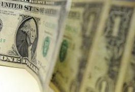 Após aprovação da PEC do Teto dos Gastos, dólar cai e bolsa sobe