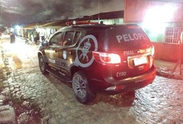 Mãe morre e filho é baleado em atentado no bairro Manoel Teles