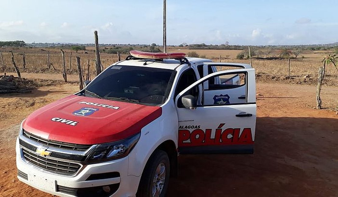 Mãe acusa pai, mas polícia descobre que padrasto estuprou menina de 7 anos