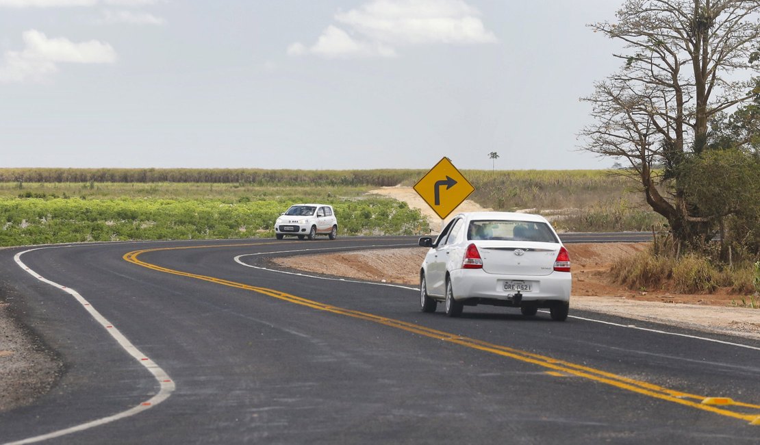 Governo inaugura estrada que liga o Agreste ao Litoral Sul de Alagoas