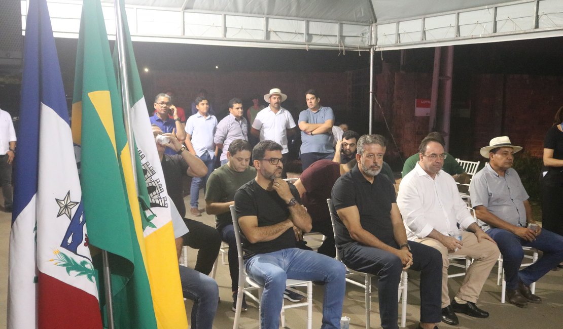 Avanço na mobilidade urbana: Prefeito Luciano Barbosa inaugura pavimentação asfáltica do bairro Verdes Campos; assista