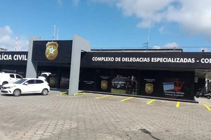 Procurado pela Justiça é preso ao tentar registrar ocorrência em delegacia