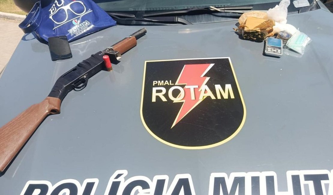 Ação da PM em três bairros prende quatro suspeitos com armas de fogo e cartelas de Rohypnol