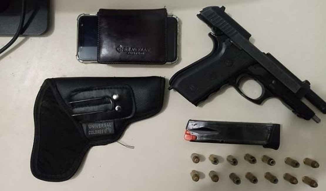 Suspeito usa carro e pistola da PM para praticar tentativa de homicídio em Penedo